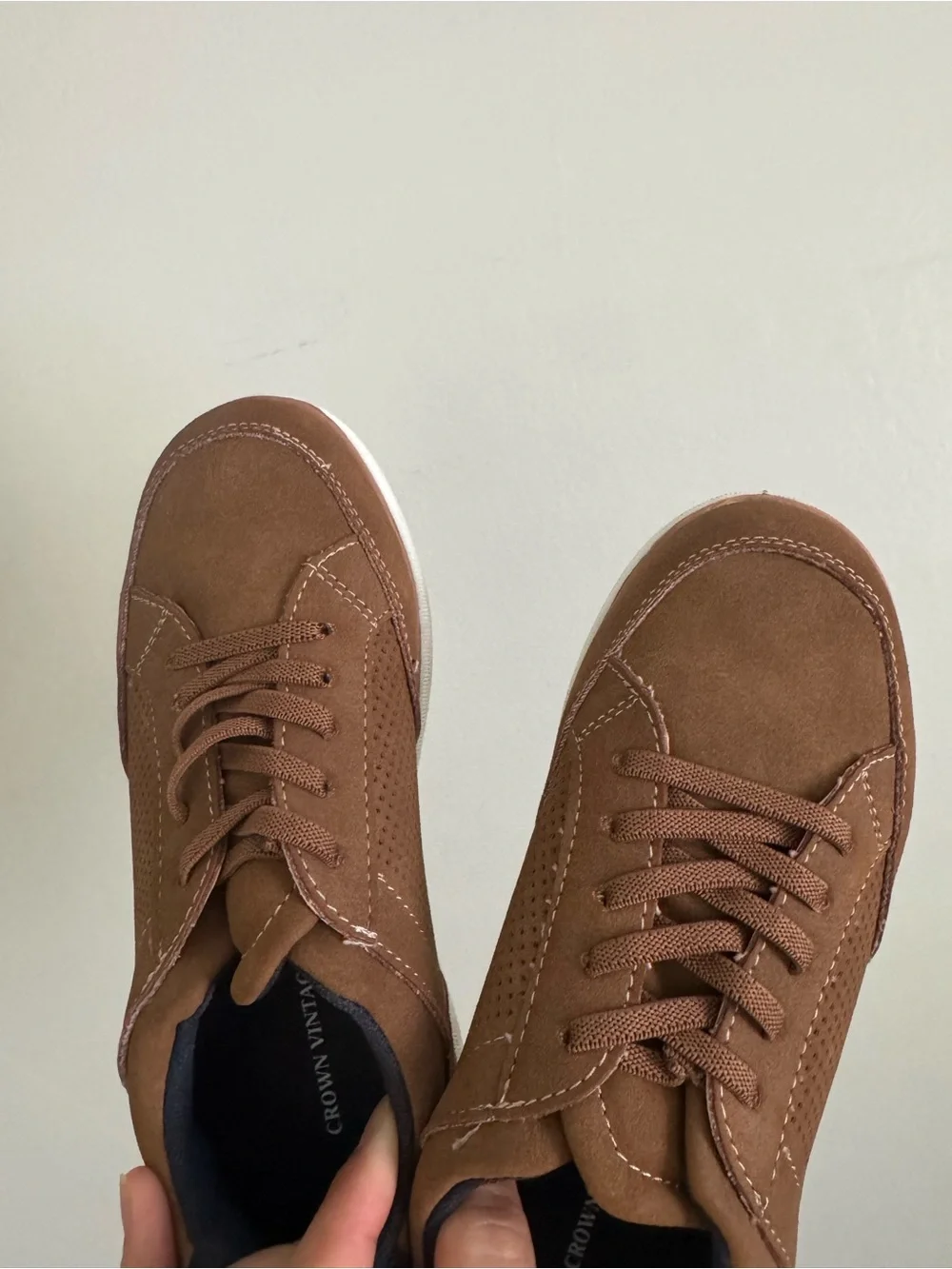 Crown Vintage Boy's Brown Suede elastic Lace Sneakers